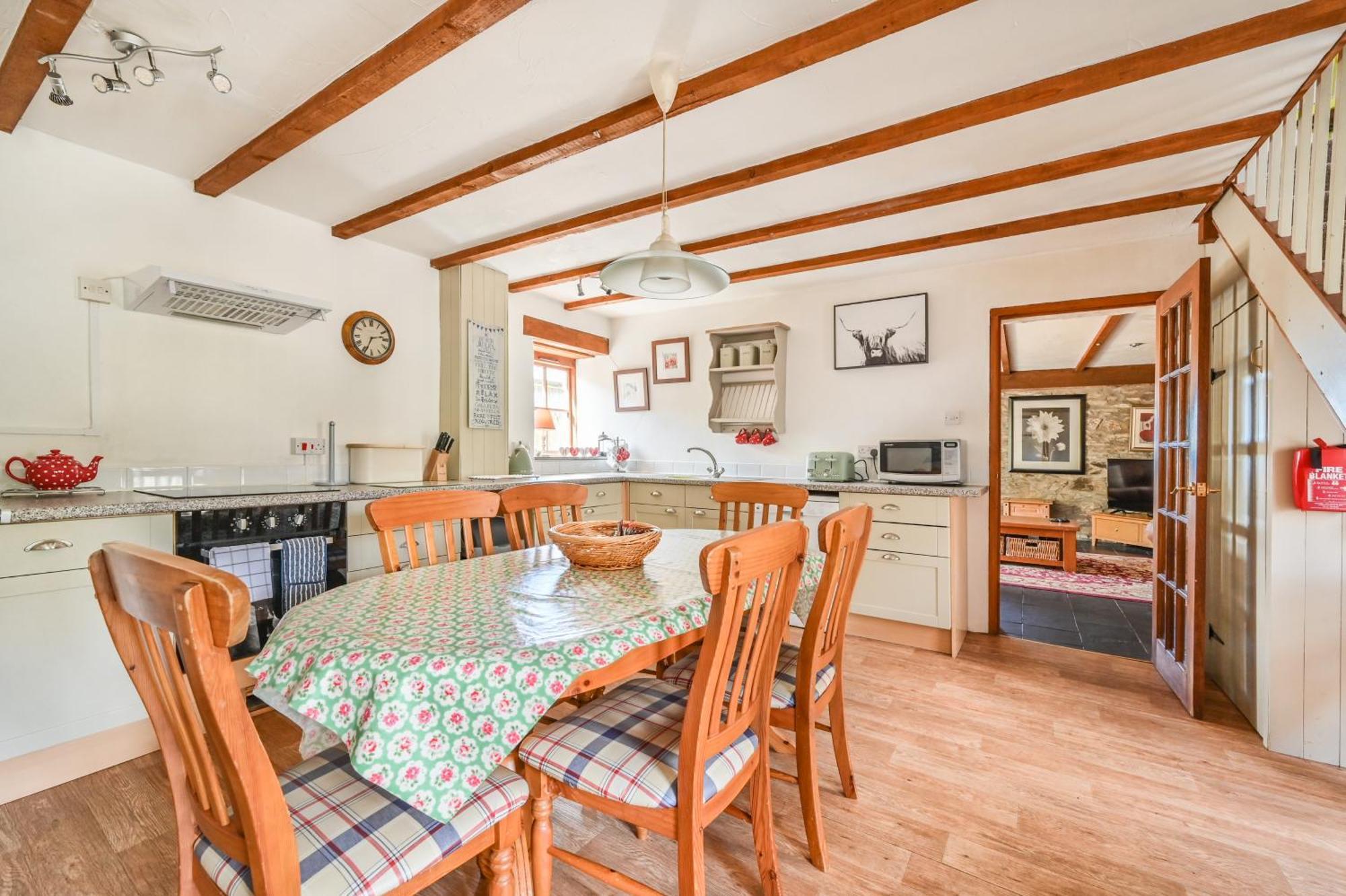 Polean Farm Cottages - With Free Animal Feeding And Pony Rides And Free Access To A Nearby Pool Looe Ruang foto