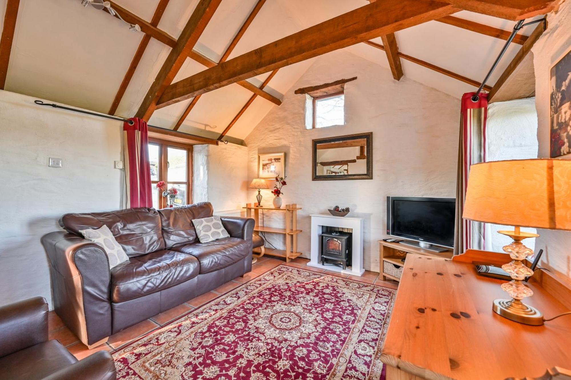 Polean Farm Cottages - With Free Animal Feeding And Pony Rides And Free Access To A Nearby Pool Looe Ruang foto