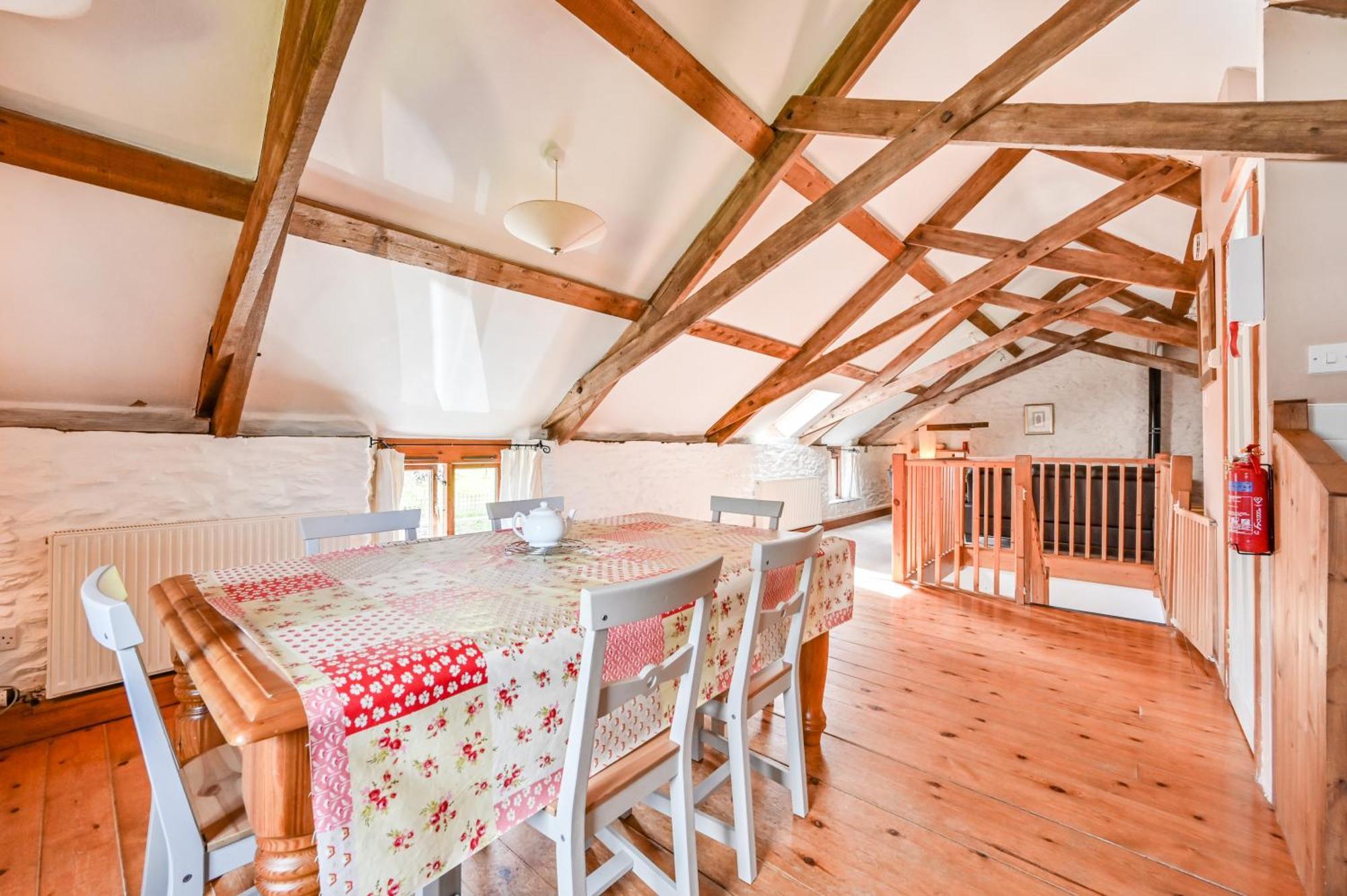 Polean Farm Cottages - With Free Animal Feeding And Pony Rides And Free Access To A Nearby Pool Looe Ruang foto