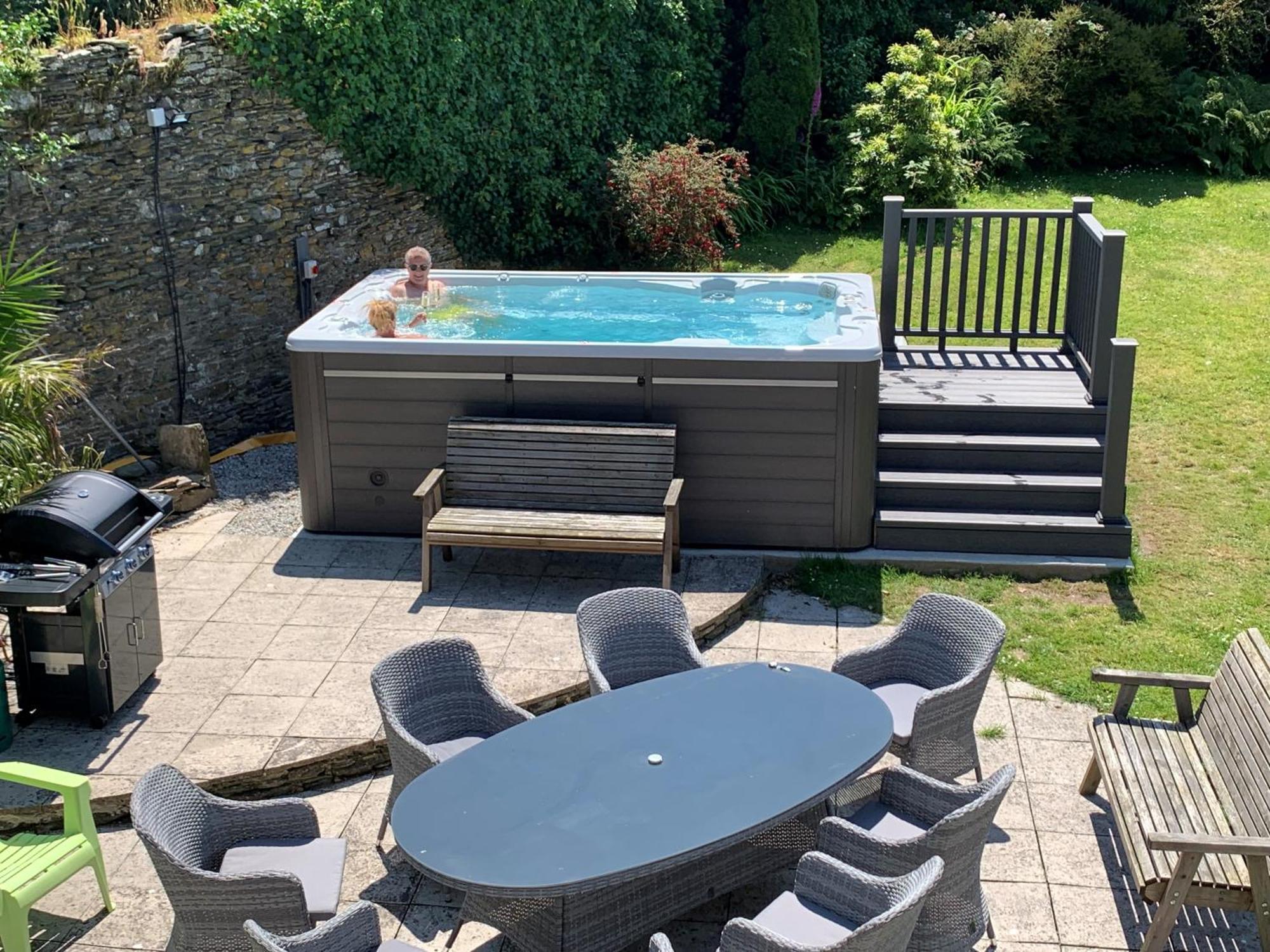 Polean Farm Cottages - With Free Animal Feeding And Pony Rides And Free Access To A Nearby Pool Looe Bagian luar foto
